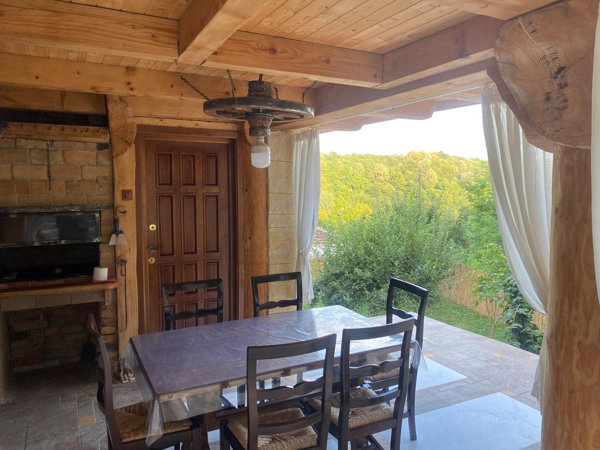 Casa Cu Sindrila Villa วาเลนี เด มุนเต ภายนอก รูปภาพ