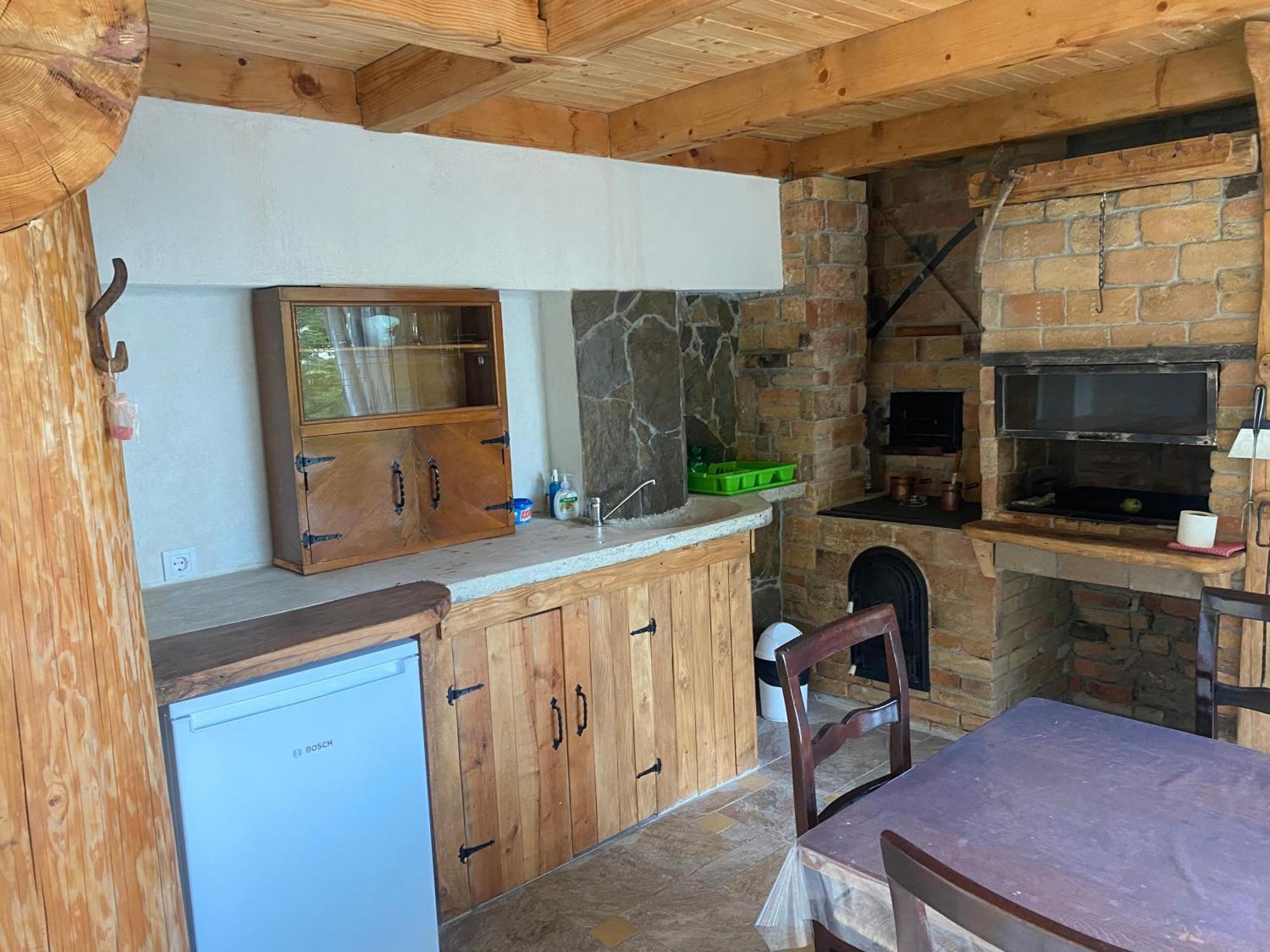 Casa Cu Sindrila Villa วาเลนี เด มุนเต ภายนอก รูปภาพ